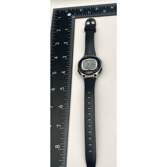 Casio Illuminator Multifunction Sport Womens Watch 34mm Alarm Timer WR Backlight - Picture 9 of 9